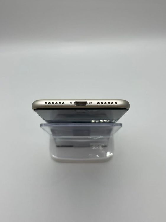 �Хåƥ꡼100��iPhone SE ��3���她�����饤��128GB �¿��ݾ���������ȯ��