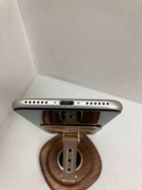 iPhoneSE 3 128GB 饤ȥХƥå89