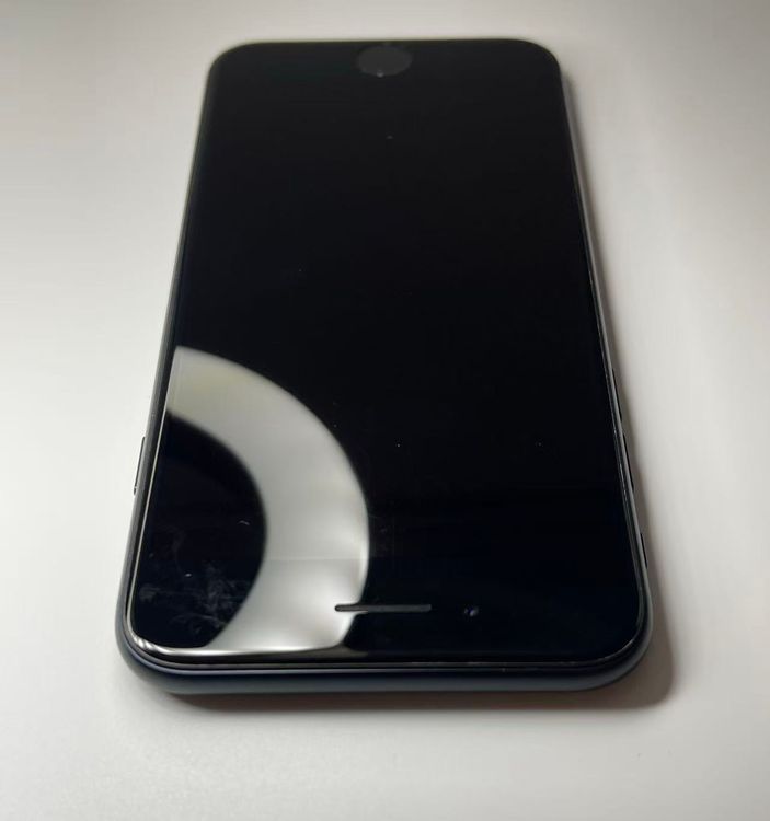 �Хåƥ꡼99����°��3�����å��դ�iPhone SE ��3���� �ߥåɥʥ���64GB �¿��ݾ�
