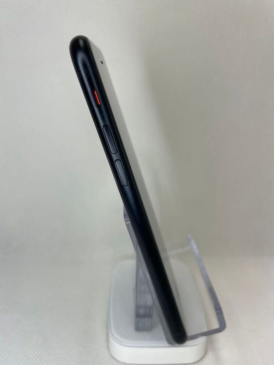 �Хåƥ꡼100����°��3�����å��դ�iPhone SE ��3���� �ߥåɥʥ���64GB �¿��ݾ�