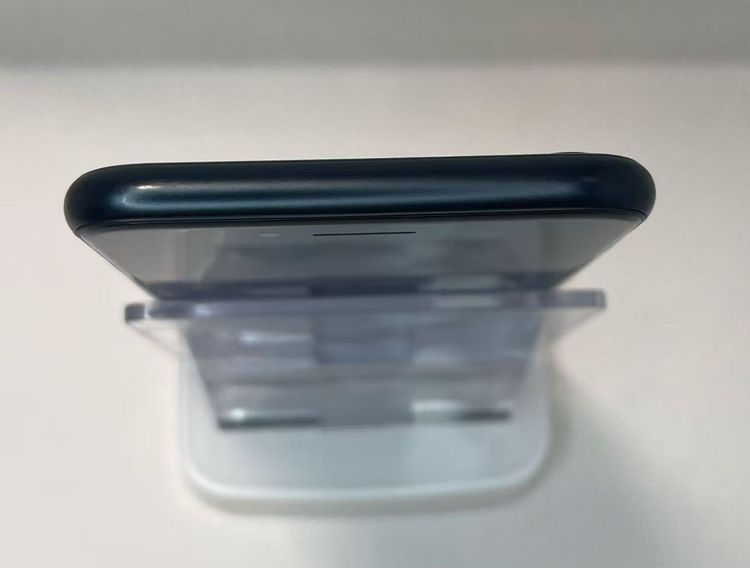 �Хåƥ꡼9����iPhone SE ��3���� �ߥåɥʥ��ȡ�64GB ��SIM�ե꡼����