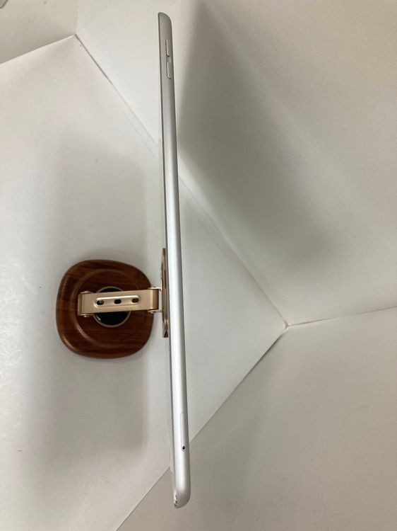 iPad8WiFiCellular32GBСSIMե꡼Хƥå84