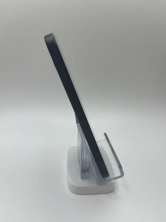 �Хƥå�84�� iPhone15��128G�֥�å���������SIM�ե꡼����ȯ��
