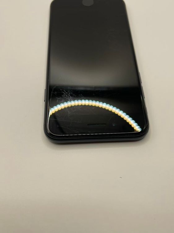 �Хƥå�88����°�ʣ����դ�iPhoneSE��3����64GB�ߥåɥʥ���SIM�ե꡼�¿��ݾ�