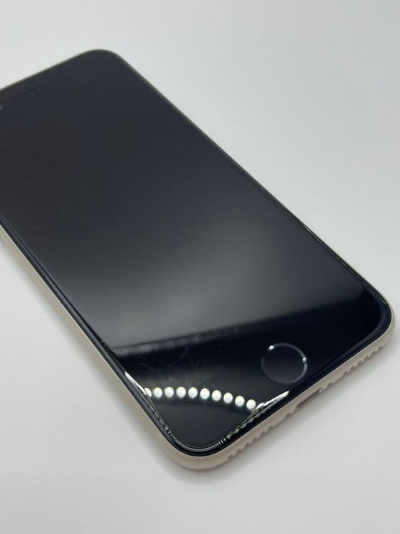 �Хåƥ꡼90��iPhone SE ��3���她�����饤��256GB �¿��ݾ���������ȯ��
