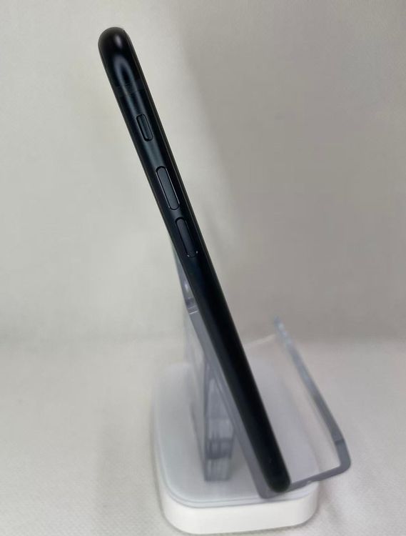 �Хƥå�100��iPhone SE ��3���� �ߥåɥʥ��ȡ�64GB ��SIM�ե꡼