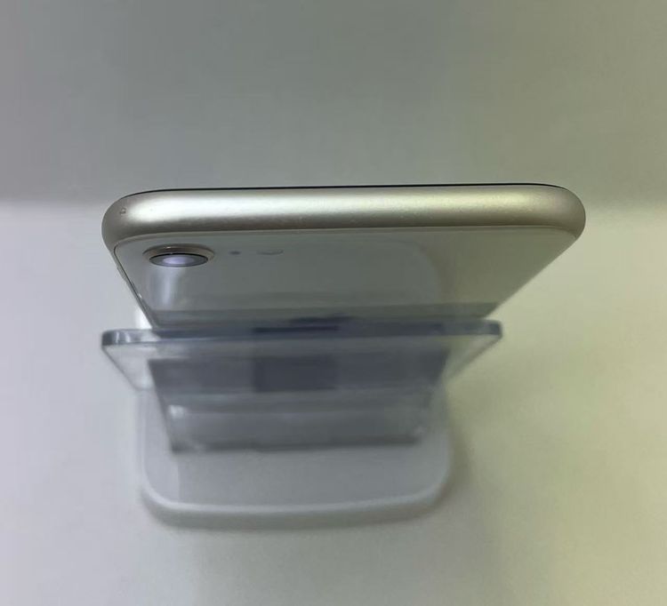 �Хƥå�89��iPhoneSE��3����64GB�������饤��SIM�ե꡼��������ȯ��