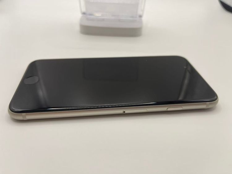 �Хåƥ꡼91����°��3�����å��դ�iPhone SE ��3���� �������饤��128GB �¿��ݾ�