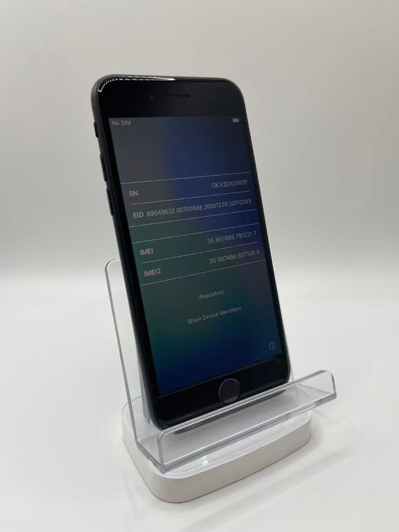�Хåƥ꡼82����°��3�����å��դ�iPhone SE ��3���� �ߥåɥʥ���64GB �¿��ݾ�
