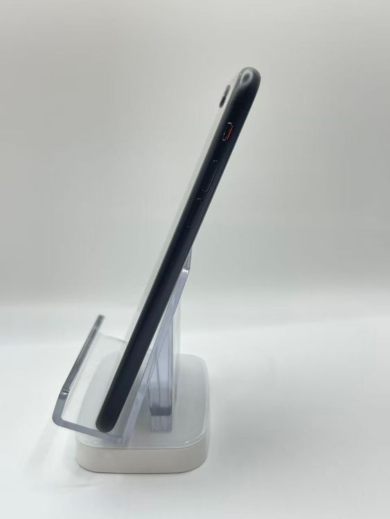 �Хåƥ꡼87����°��3�����å��դ�iPhone SE ��2���� �֥�å�64GB �¿��ݾ�
