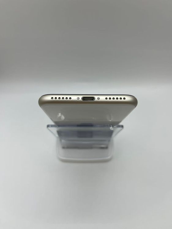 �Хåƥ꡼100��iPhone SE ��3���她�����饤��128GB �¿��ݾ���������ȯ��