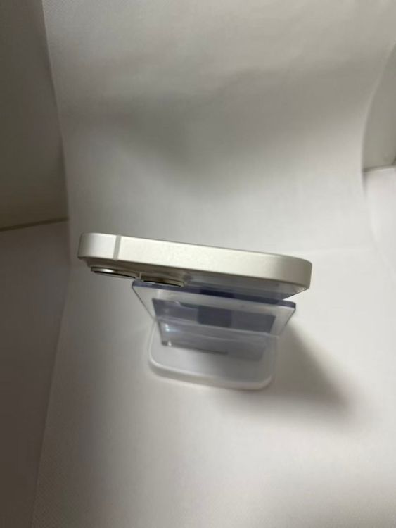 �Хåƥ꡼100��iPhone 14 256GB �������饤�ȡ��¿��ݾ� SIM�ե꡼