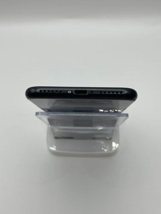 �Хåƥ꡼87��iPhone SE ��2���� �ۥ磻��64GB �¿��ݾ� ����ȯ��