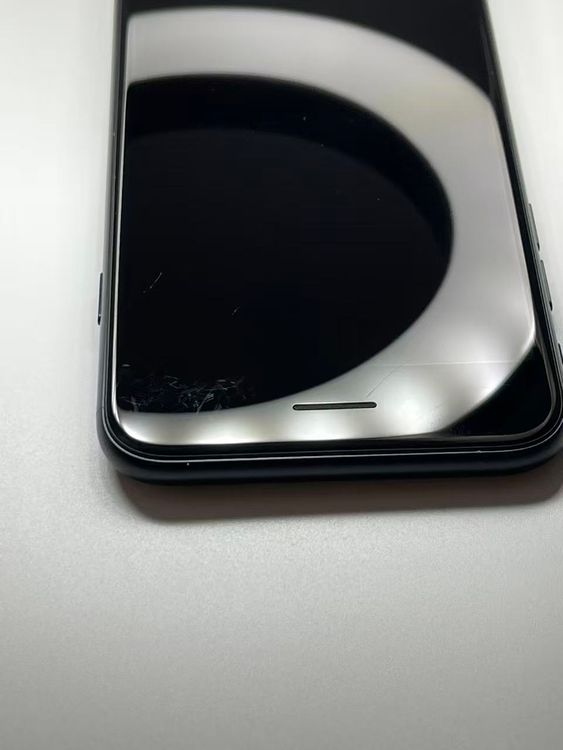 �Хåƥ꡼94�����դ�iPhone SE ��3���� �ߥåɥʥ���64GB �¿��ݾ�SIM�ե꡼