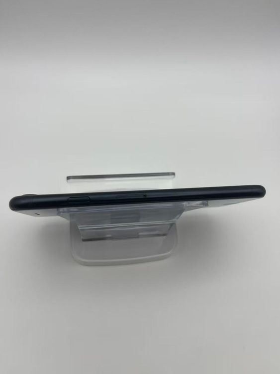 �Хåƥ꡼92����°��3�����å��դ�iPhone SE ��3���� �ߥåɥʥ���64GB �¿��ݾ�