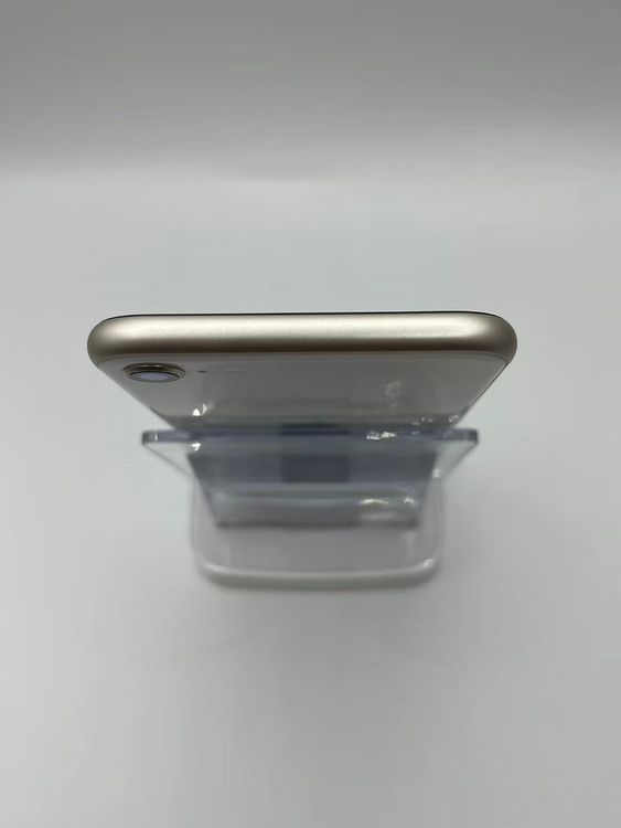 �Хåƥ꡼100��iPhone SE ��3���她�����饤��128GB �¿��ݾ���������ȯ��