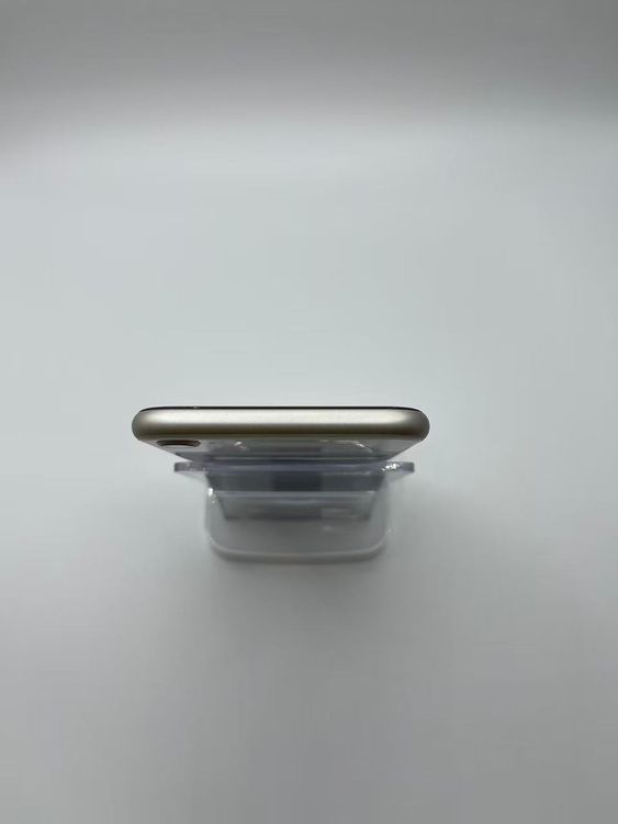 �Хƥå�92��iPhoneSE��3����64GB�������饤��SIM�ե꡼���ʰ¿��ݾ�