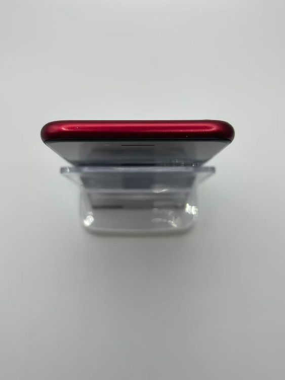 �Хƥå�82����°�ʣ����դ�iPhoneSE��3����64GB��å�SIM�ե꡼�¿��ݾ�����ȯ��