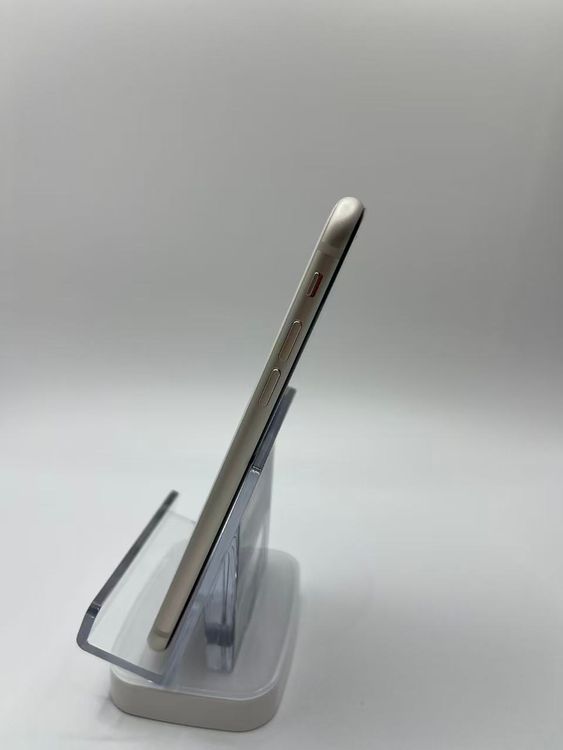 �Хƥå�84�����դ�iPhoneSE��3����64GB�������饤�Ȱ¿��ݾ�����ȯ��