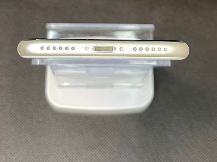 �Хåƥ꡼84��iPhoneSE��3����64GB�������饤��SIM�ե꡼ �¿��ݾ�����ȯ��