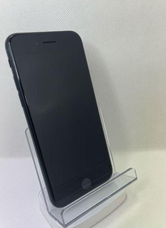 �Хƥå�93��iPhoneSE��3����64GB�������饤��SIM�ե꡼��������ȯ��