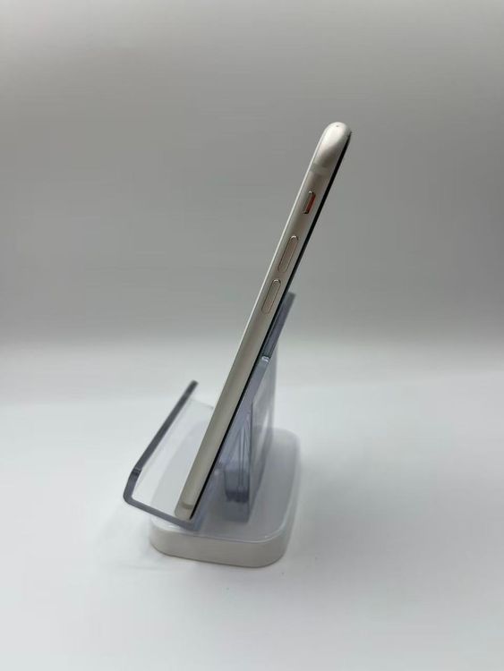 �Хƥå�86����°�ʣ����դ�iPhoneSE��3����64GB�������饤�Ȱ¿��ݾ�����ȯ��