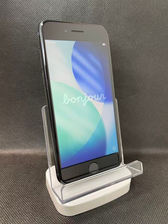 �Хåƥ꡼99��iPhone SE ��3���� �ߥåɥʥ��ȡ�64GB ���¿��ݾ�  SIM�ե꡼