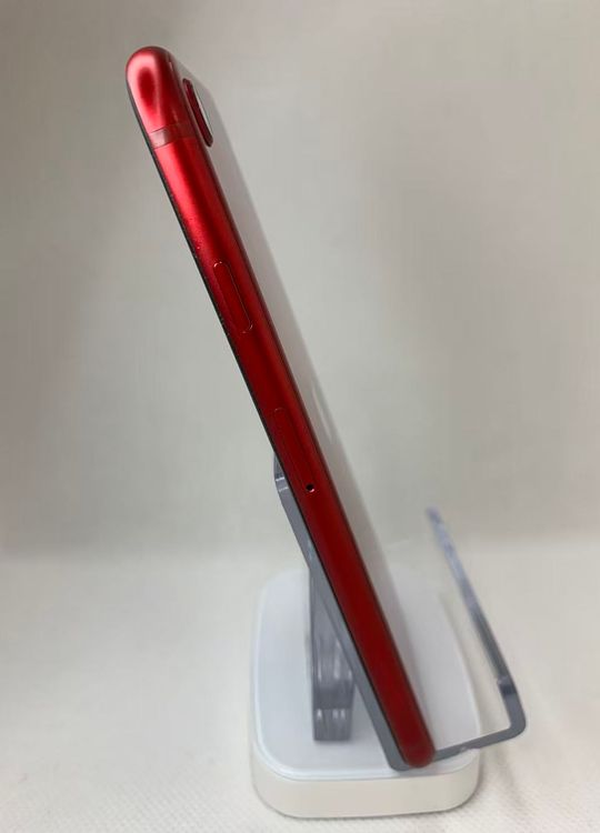 �Хƥå�84��iPhoneSE��3����128GB  RED SIM�ե꡼��������ȯ��