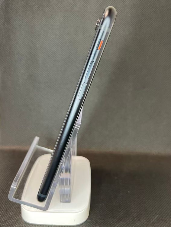 �Хåƥ꡼99��iPhone SE ��3���� �ߥåɥʥ��ȡ�64GB ��SIM�ե꡼����