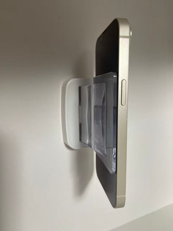 �Хåƥ꡼100��iPhone 14 256GB �������饤�ȡ��¿��ݾ� SIM�ե꡼