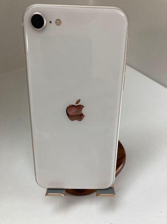iPhoneSE 3 128GB 饤ȥХƥå84