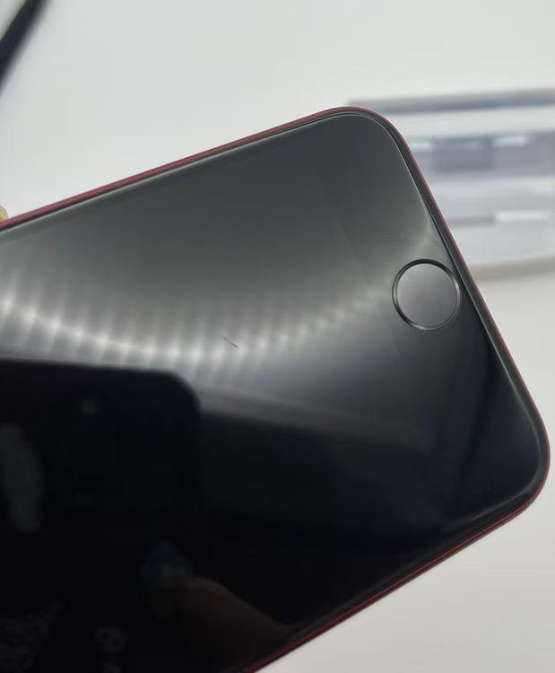 �Хƥå�85����°�ʣ����դ�iPhoneSE��3����64GB��å�SIM�ե꡼Ķ���ʰ¿��ݾ�����ȯ��