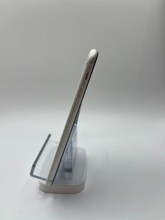 �Хƥå�80�����դ�iPhoneSE��3����64GB�������饤�Ȱ¿��ݾ�����ȯ��