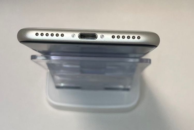 �Хåƥ꡼85��iPhone SE ��3���� �������饤��128GB Ķ���ʰ¿��ݾ� SIM�ե꡼