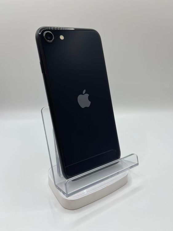 �Хåƥ꡼84��iPhone SE ��2���� �ۥ磻��64GB �¿��ݾ�����ȯ������