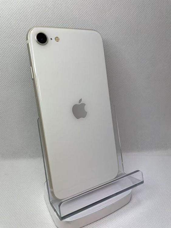 �Хƥå�95��iPhoneSE��3����64GB�������饤��SIM�ե꡼����ȯ��