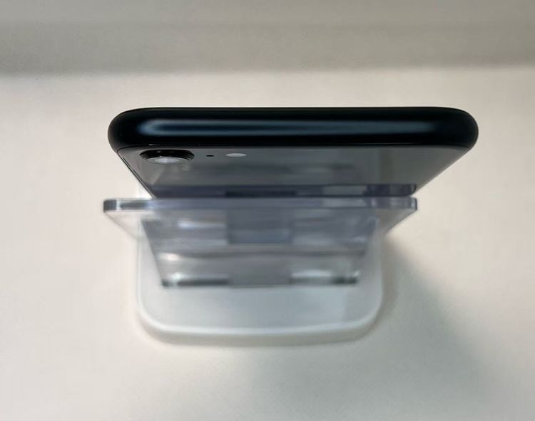 �Хåƥ꡼100��iPhone SE ��3���� �ߥåɥʥ��ȡ�64GB ��SIM�ե꡼�¿��ݾ�