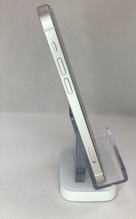 IPhone12 64GB ホワイト SIMフリー美品バテッリ84%即日発送