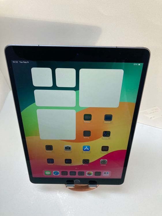 SIMե꡼ iPad Air 3 Cellular 64GB