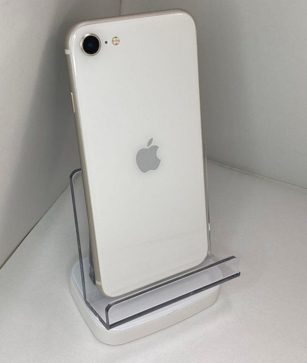 iPhone SE 第3世代 スターライト 64GB  SIMフリー美品バテッリ85%
