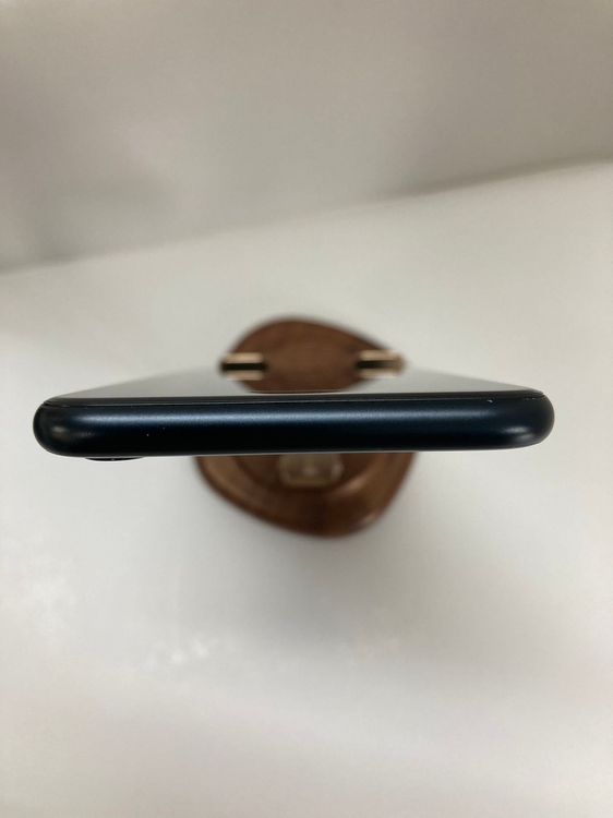 iPhoneSE 3 64GB  Хƥå86