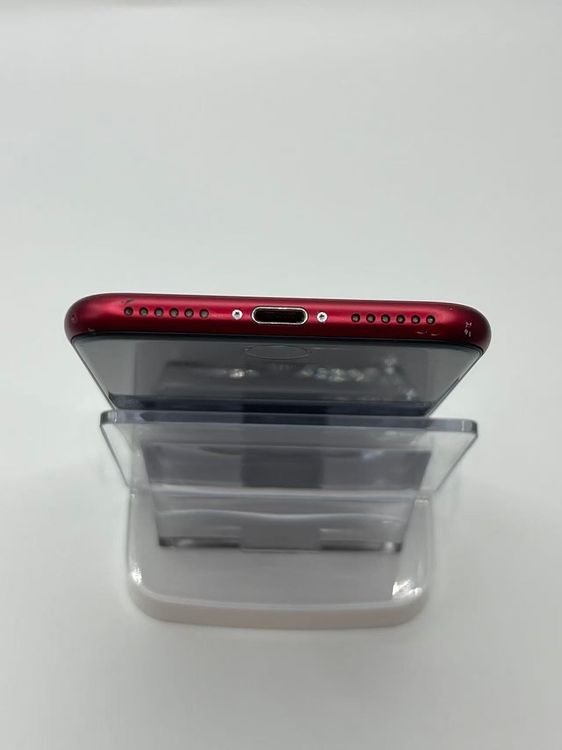 �Хƥå�82����°�ʣ����դ�iPhoneSE��3����64GB��å�SIM�ե꡼�¿��ݾ�����ȯ��