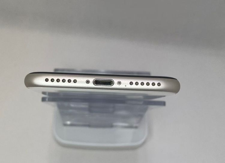 �Хåƥ꡼80��iPhoneSE��3����64GB�������饤��SIM�ե꡼����ȯ��