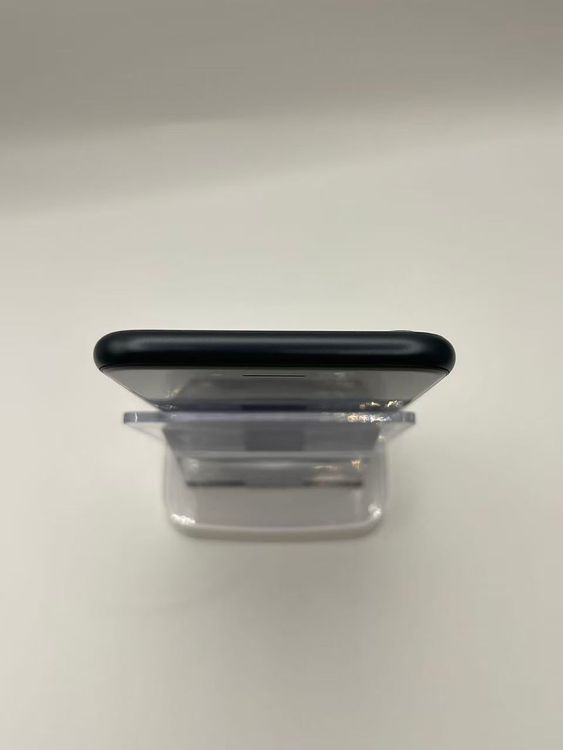 �Хåƥ꡼86����°��3���դ�iPhone SE ��3���� �ߥåɥʥ���64GB����ȯ���¿��ݾ�