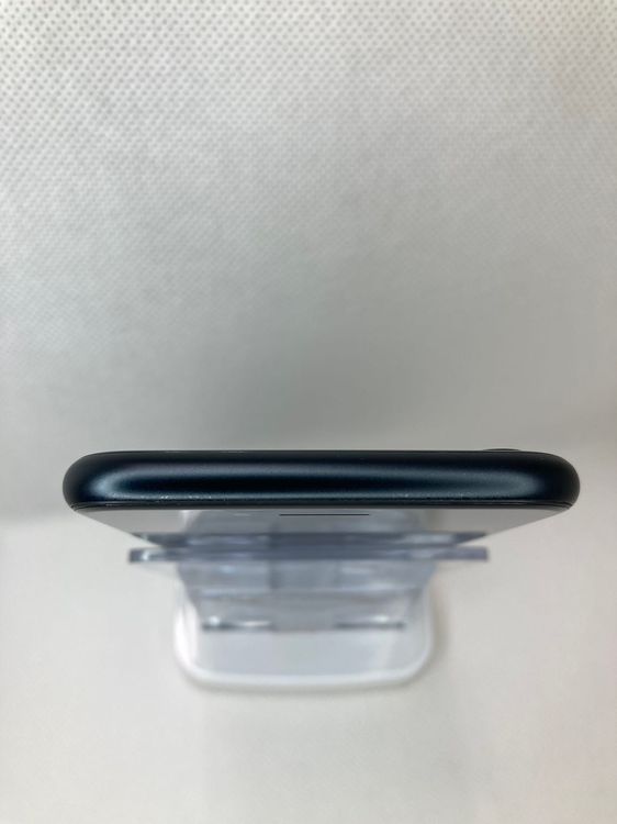 iPhone SE 第3世代 ミッドナイト 128GB  SIMフリー超美品当日発送バテッリ85%