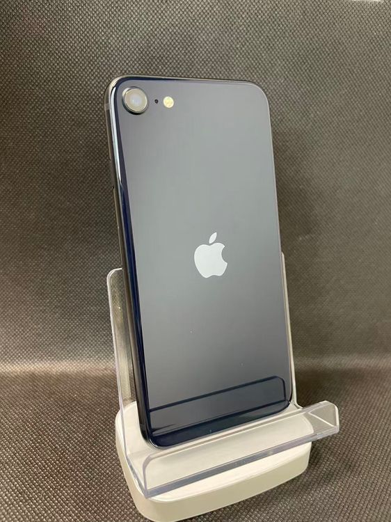 �Хåƥ꡼95��iPhone SE ��3���� �ߥåɥʥ��ȡ�64GB ���¿��ݾ� SIM�ե꡼