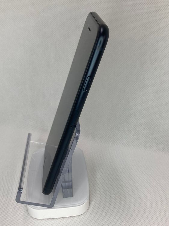 Хƥå85iPhone SE 3 ߥåɥʥȡ64GB SIMե꡼