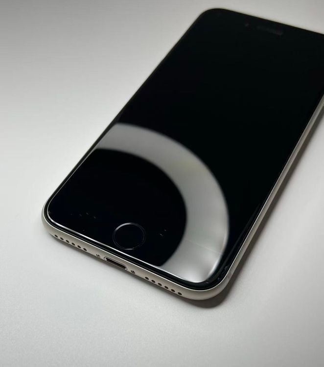 �Хƥå�88��iPhoneSE��3����64GB�������饤��SIM�ե꡼���ʰ¿��ݾ�