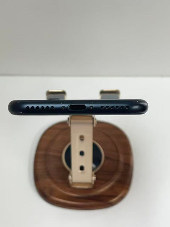 iPhoneSE3128GBߥåɥʥȡSIMե꡼ʥХƥå82