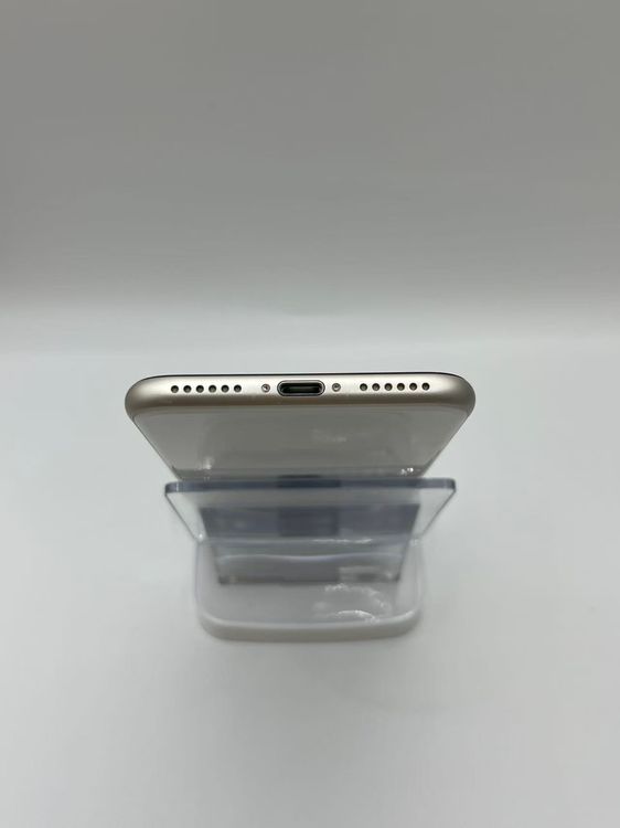 �Хåƥ꡼82��iPhone SE ��3���她�����饤��128GB �¿��ݾ���������ȯ��